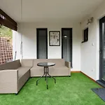 Apartment Sukorose Jacuzzis Vendeghaz