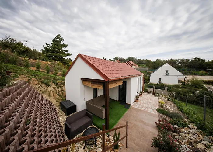 Sukorose Jacuzzis Vendeghaz