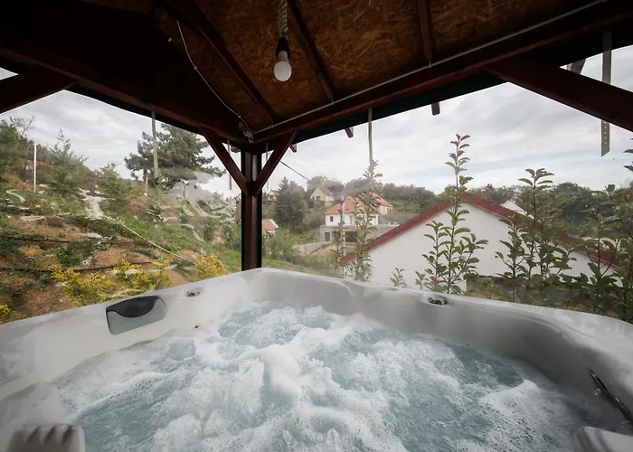 Sukorose Jacuzzis Vendeghaz * Sukoró